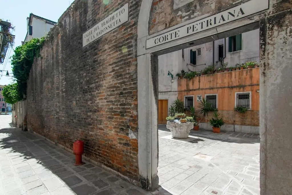 Residence Alma - Rialto Bridge 威尼斯 0*,  意大利