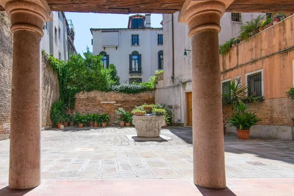 Residence Alma - Rialto Bridge 威尼斯 0*,  意大利